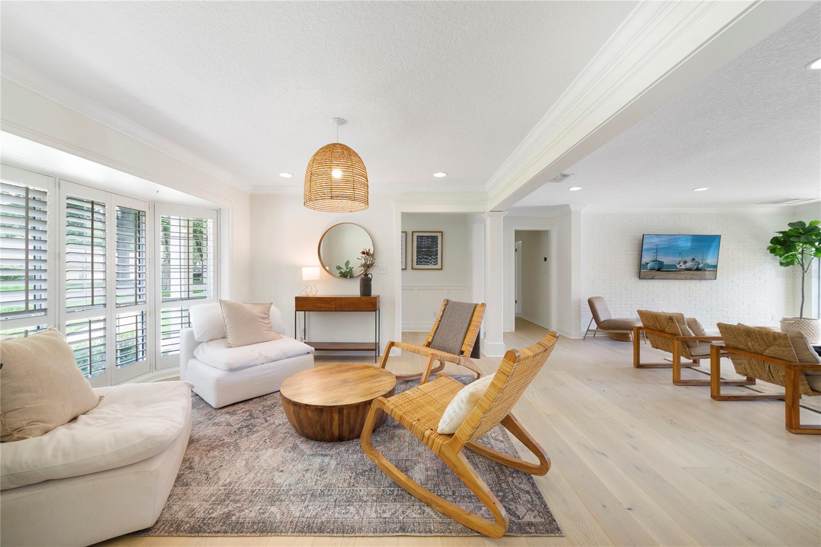 1615 KING ARTHUR CIR