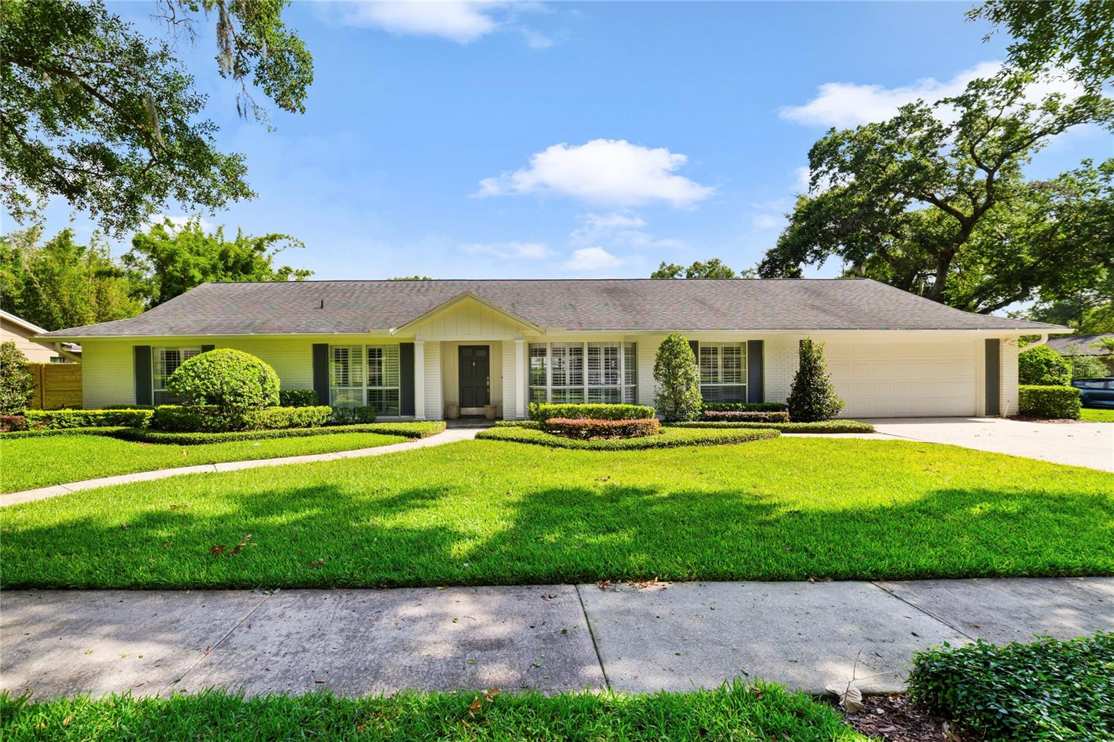 1615 KING ARTHUR CIR