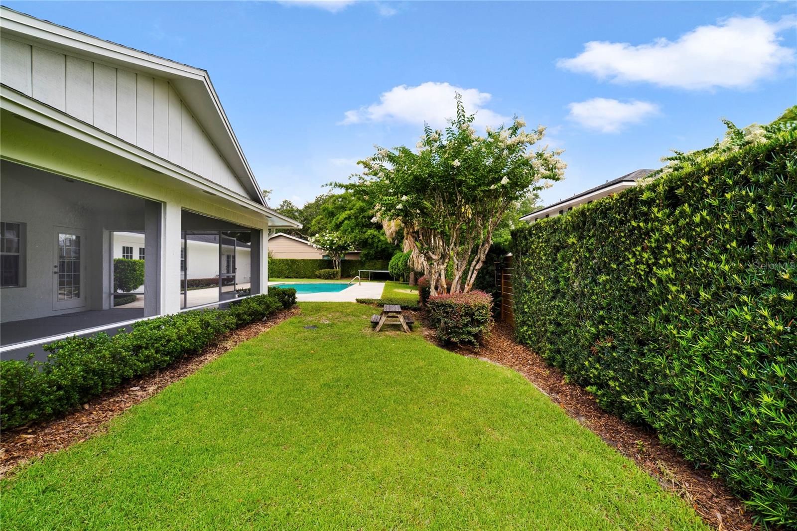 1615 KING ARTHUR CIR
