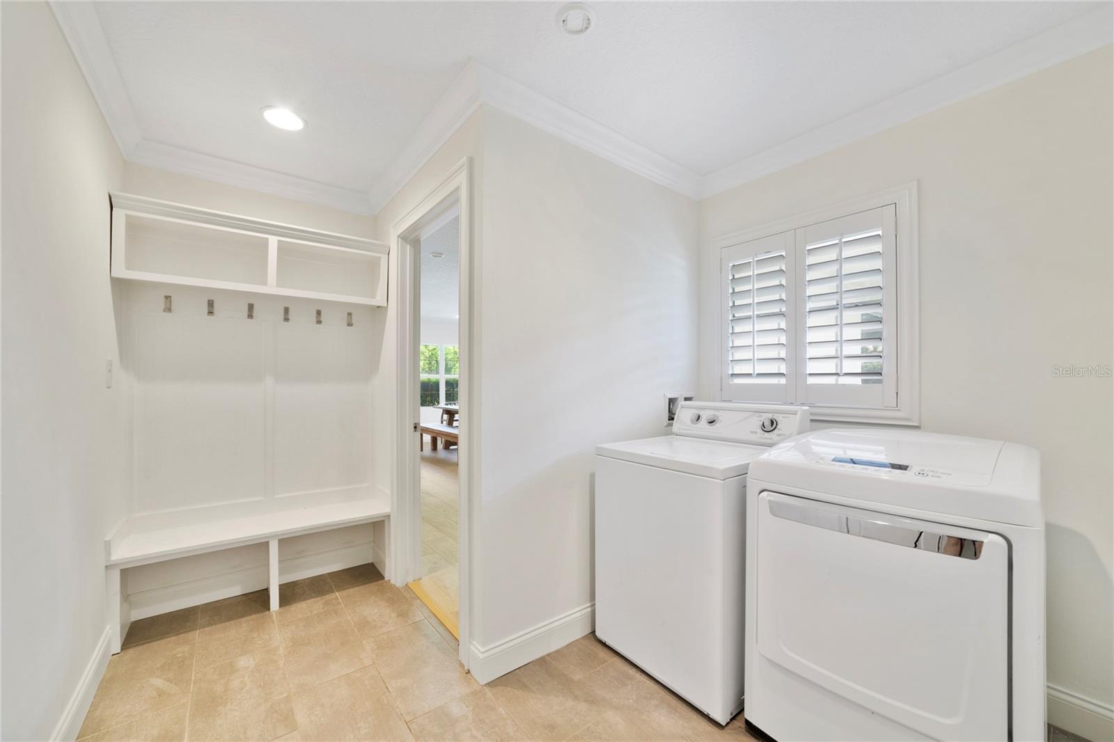 1615 KING ARTHUR CIR