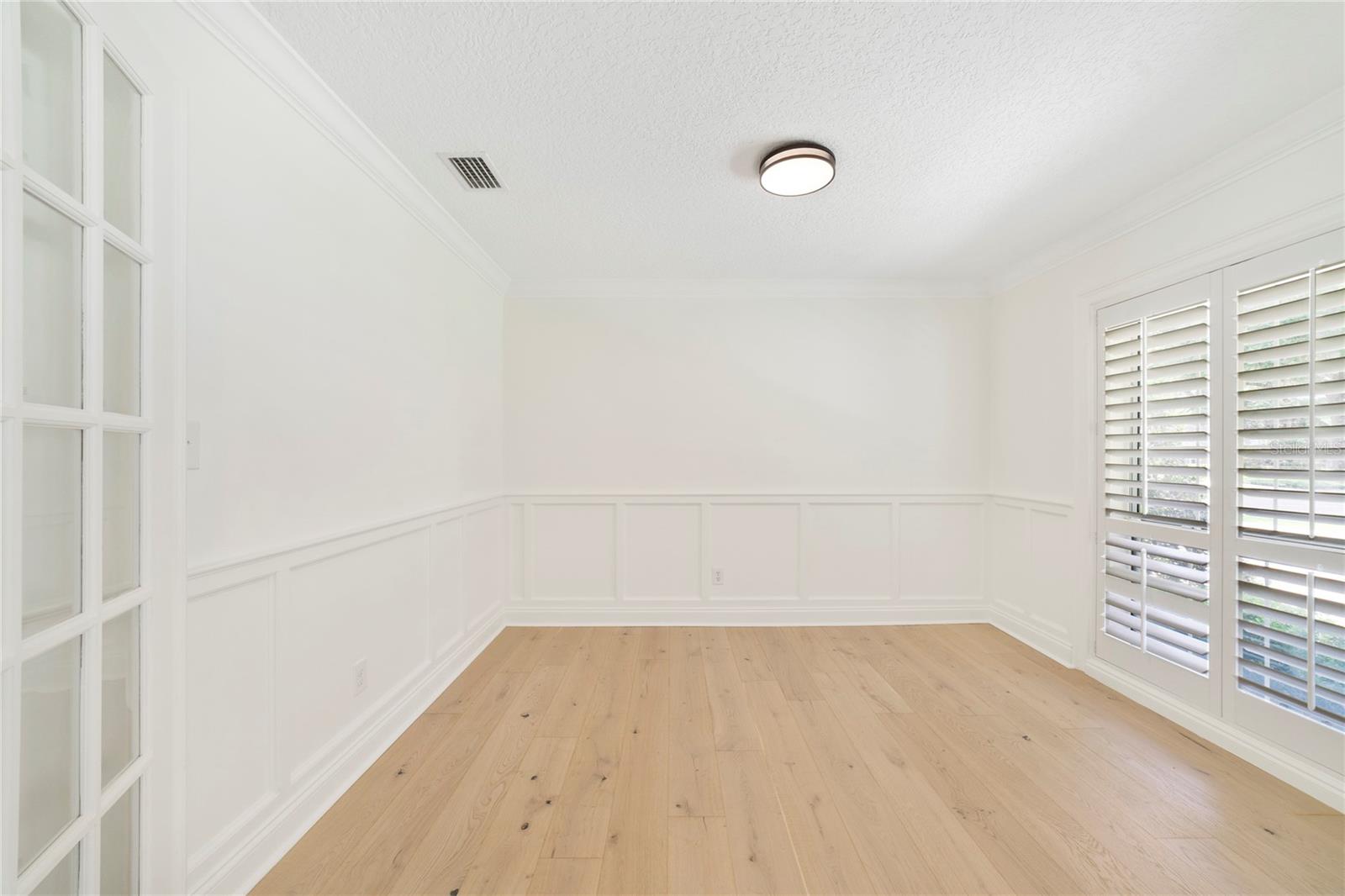 1615 KING ARTHUR CIR