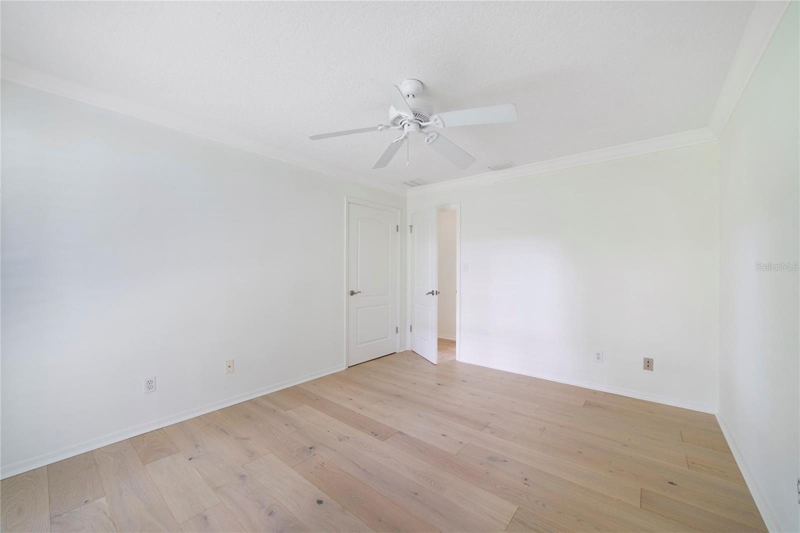 1615 KING ARTHUR CIR