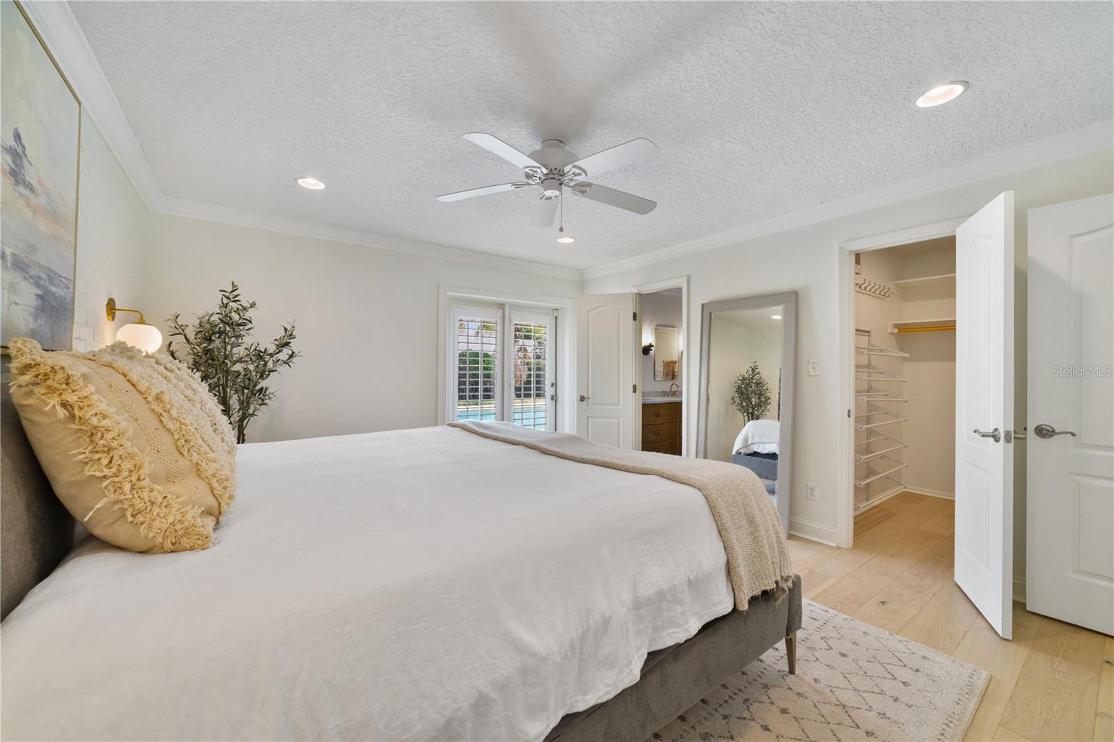 1615 KING ARTHUR CIR
