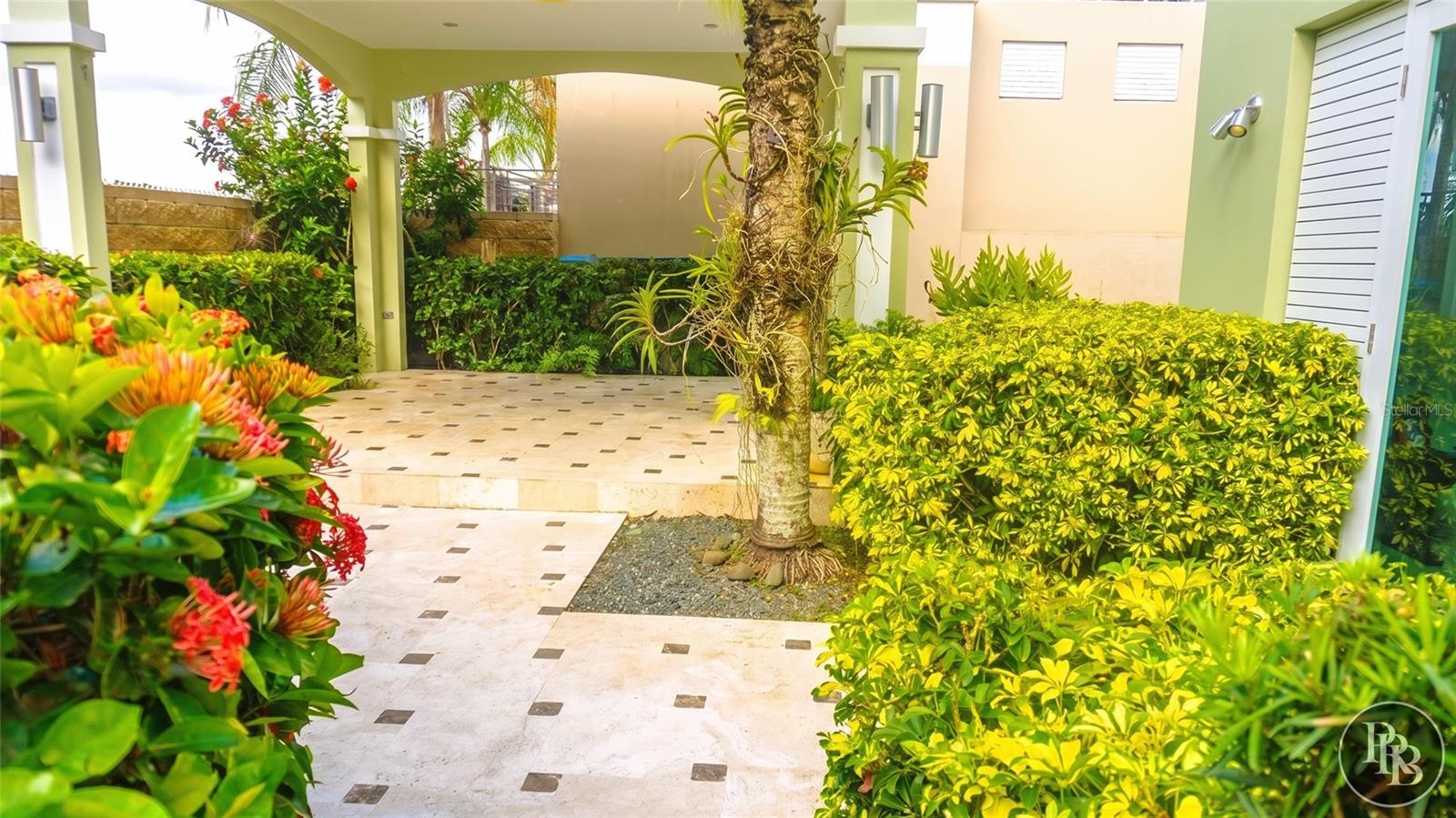 49 Vereda Street MONTEVERDE REAL DEV