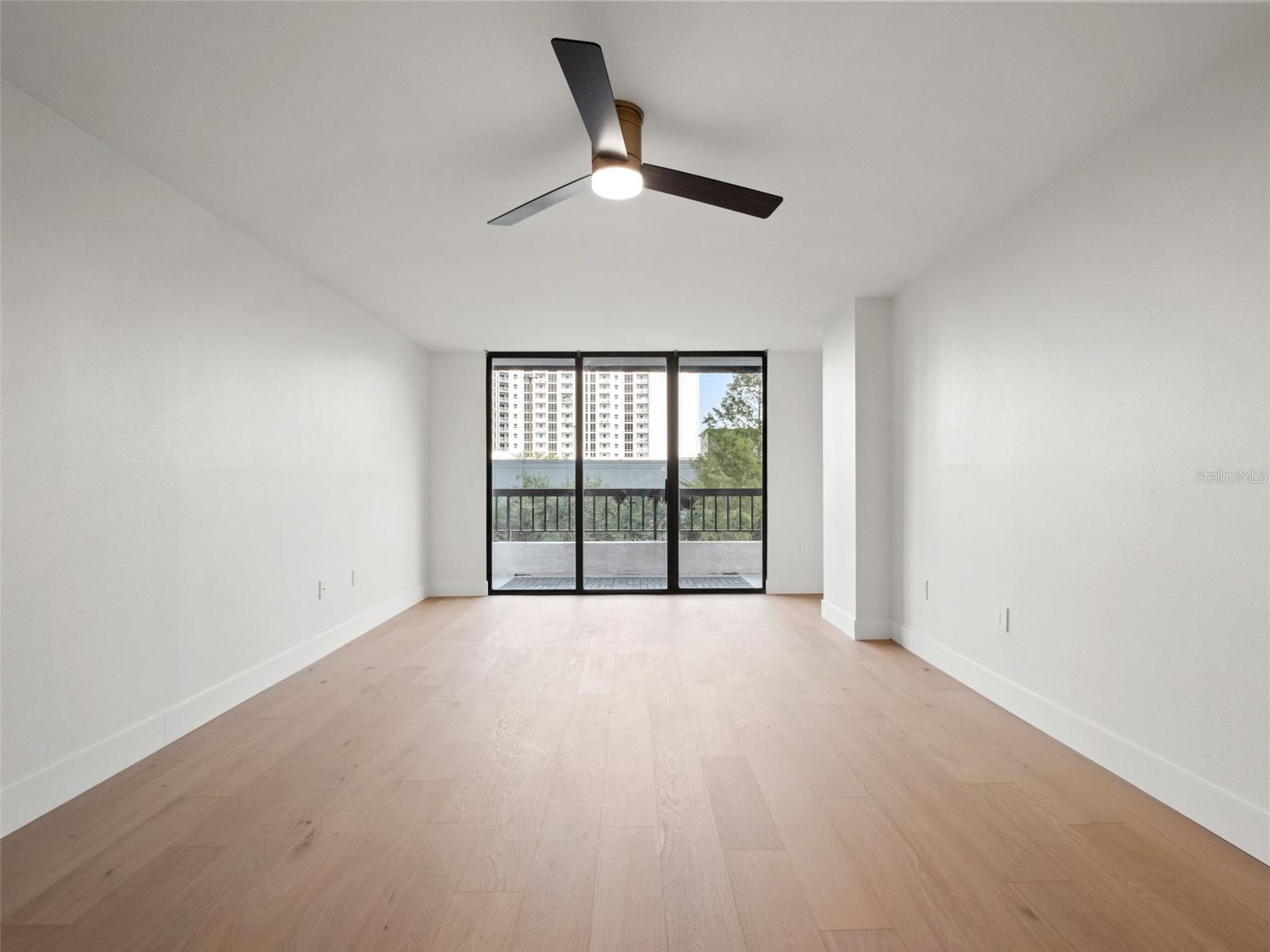 530 E CENTRAL BLVD #405