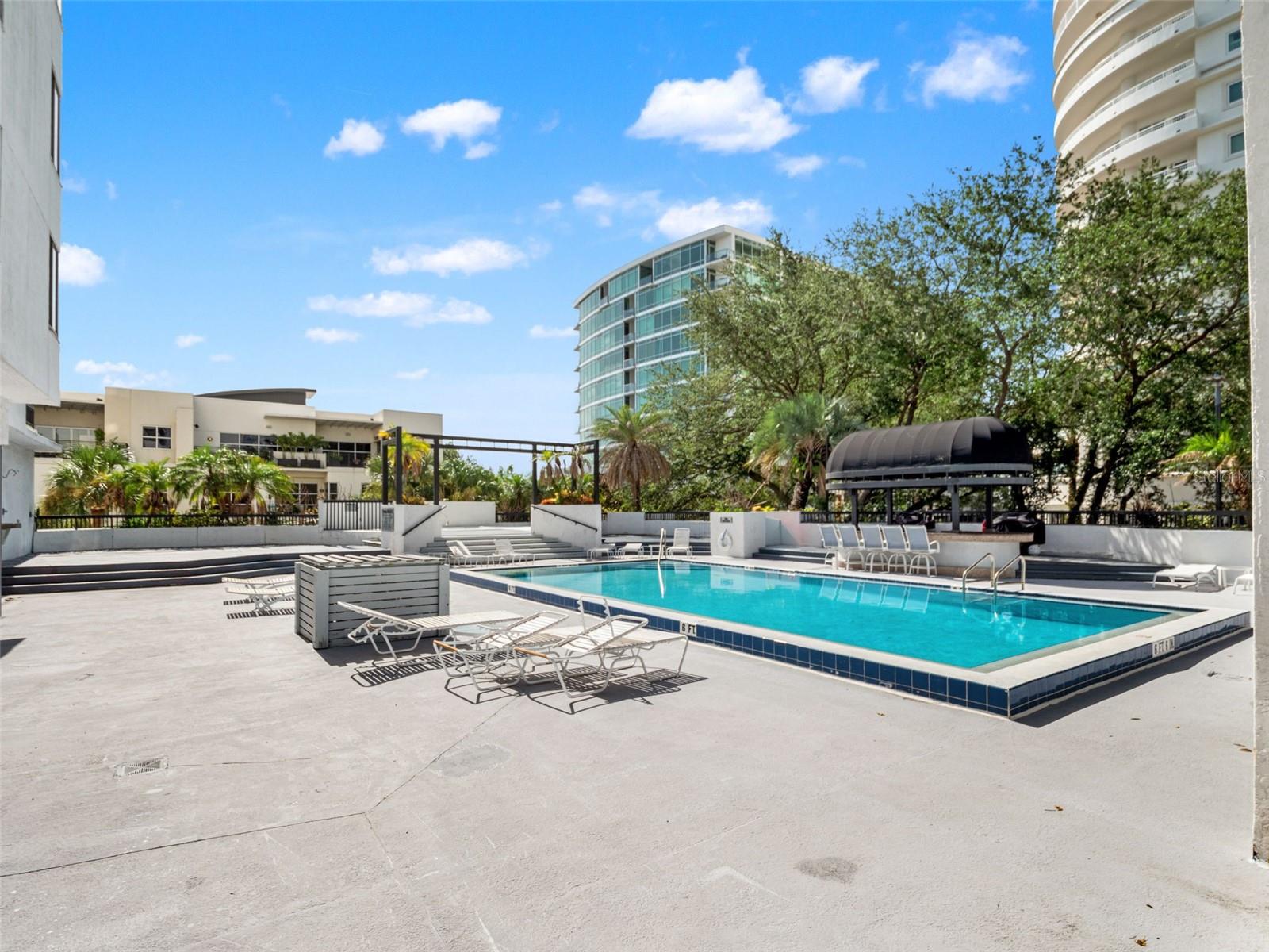 530 E CENTRAL BLVD #405
