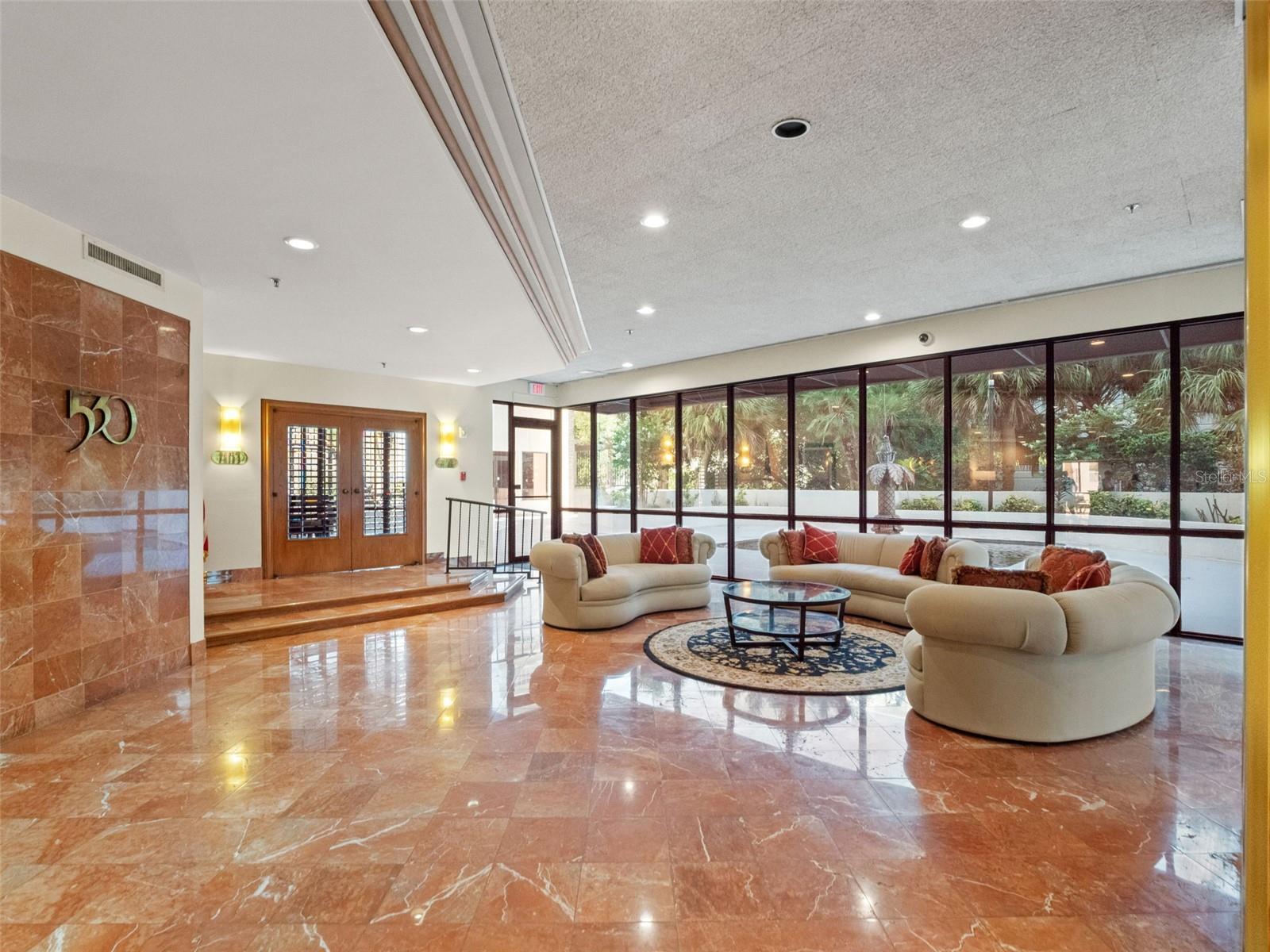 530 E CENTRAL BLVD #405