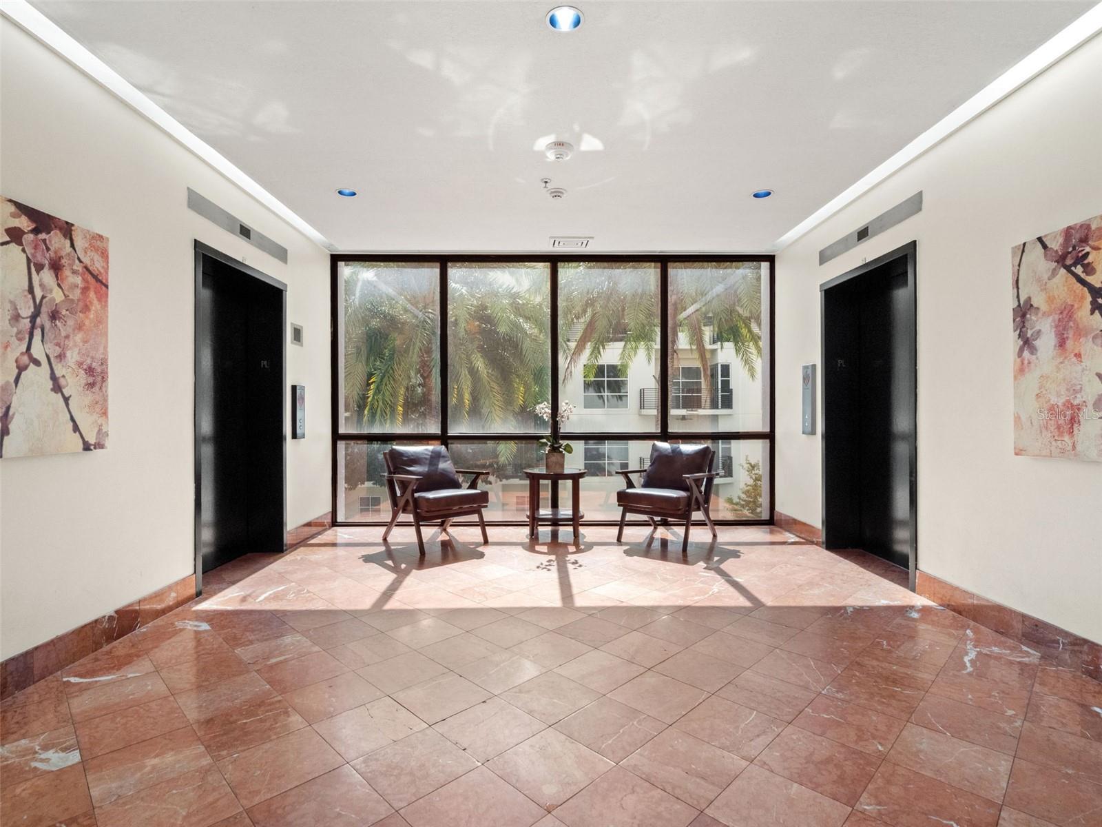 530 E CENTRAL BLVD #405