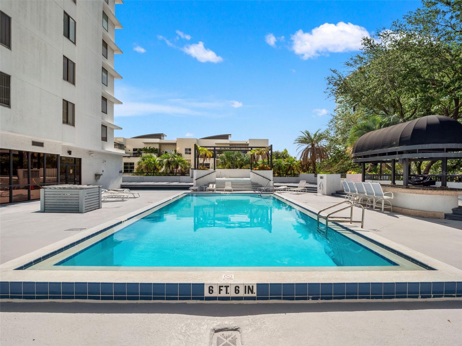 530 E CENTRAL BLVD #405