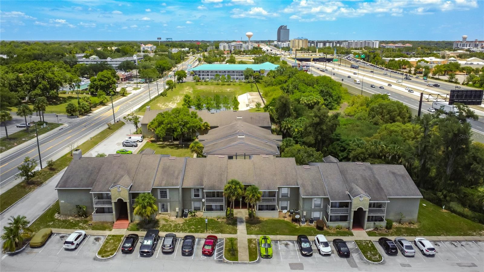 305 WYMORE RD #205