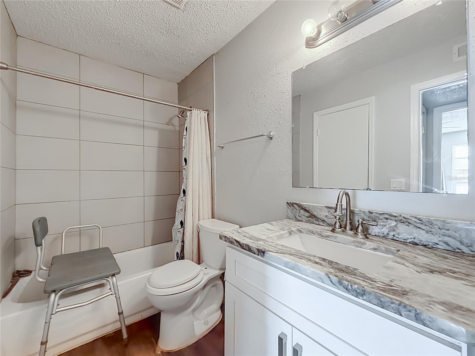 305 WYMORE RD #205