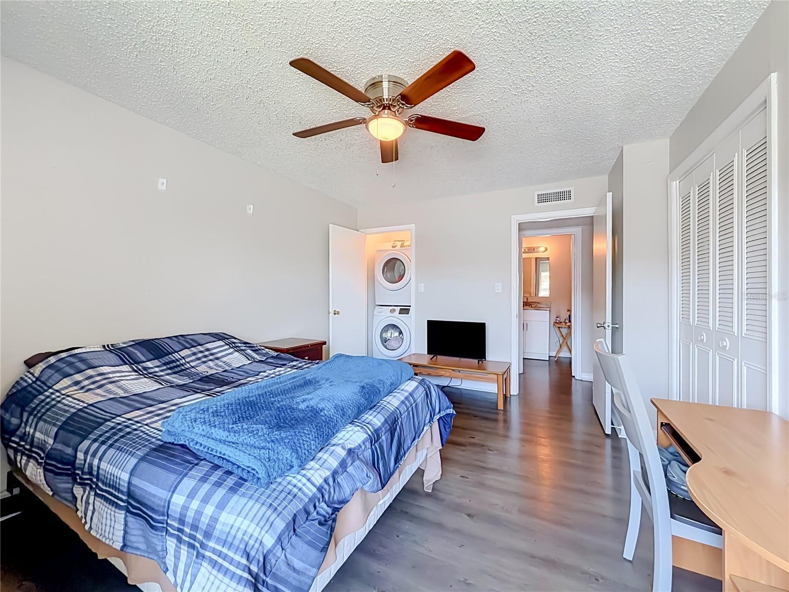 305 WYMORE RD #205