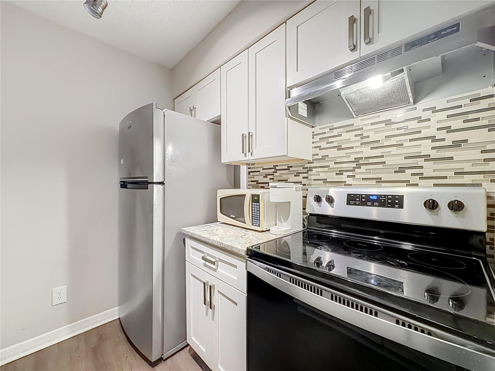 305 WYMORE RD #205