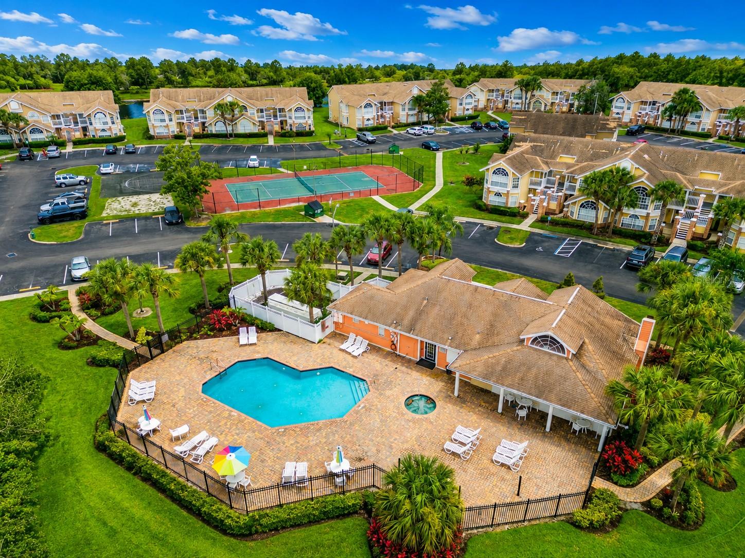 2440 SWEETWATER CLUB CIR #40