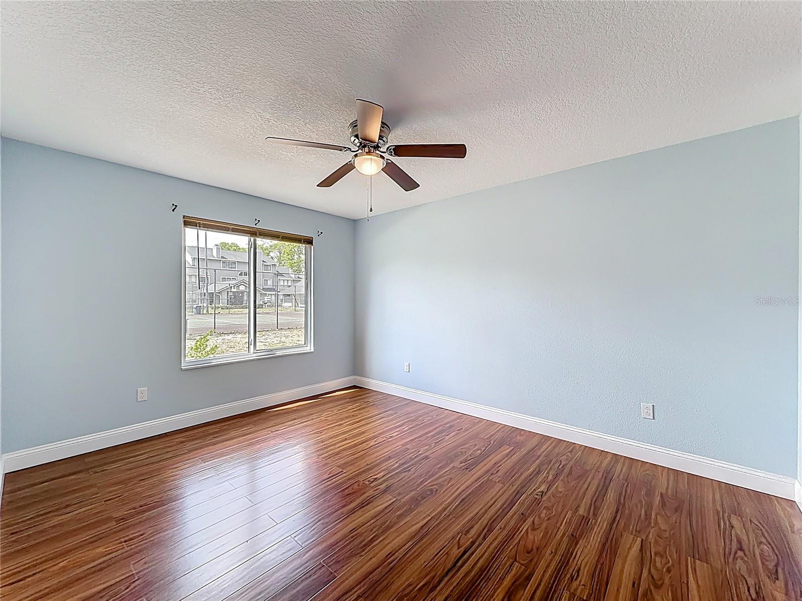 2260 GRENWICH AVE #2260
