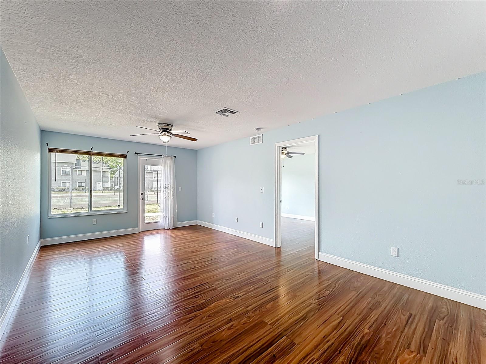 2260 GRENWICH AVE #2260