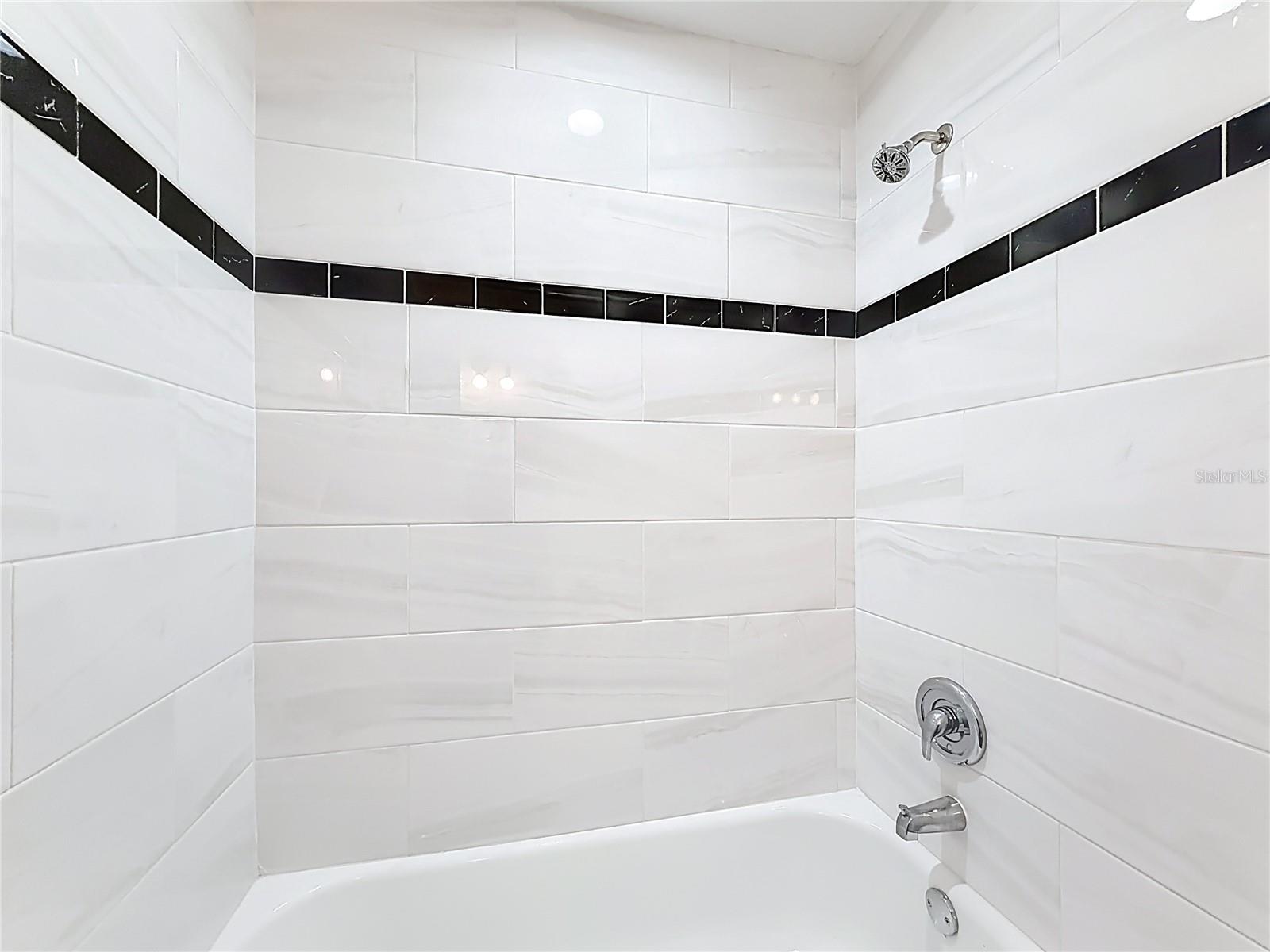 2260 GRENWICH AVE #2260