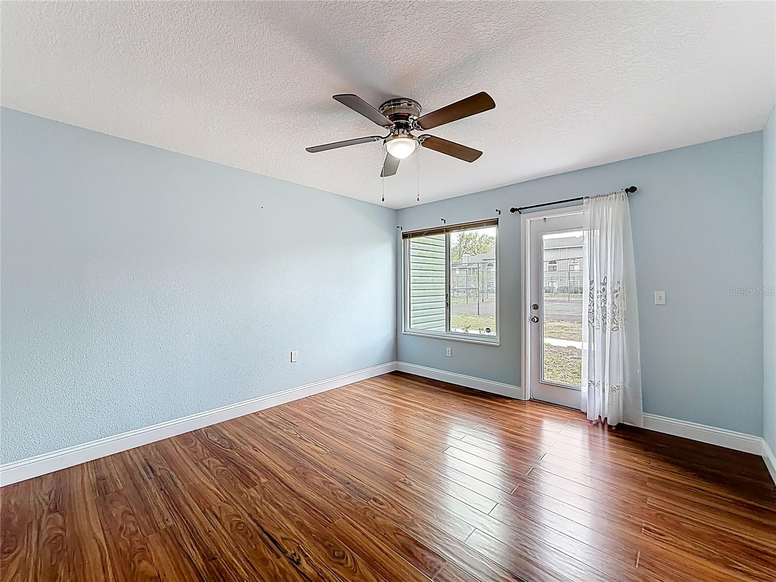 2260 GRENWICH AVE #2260