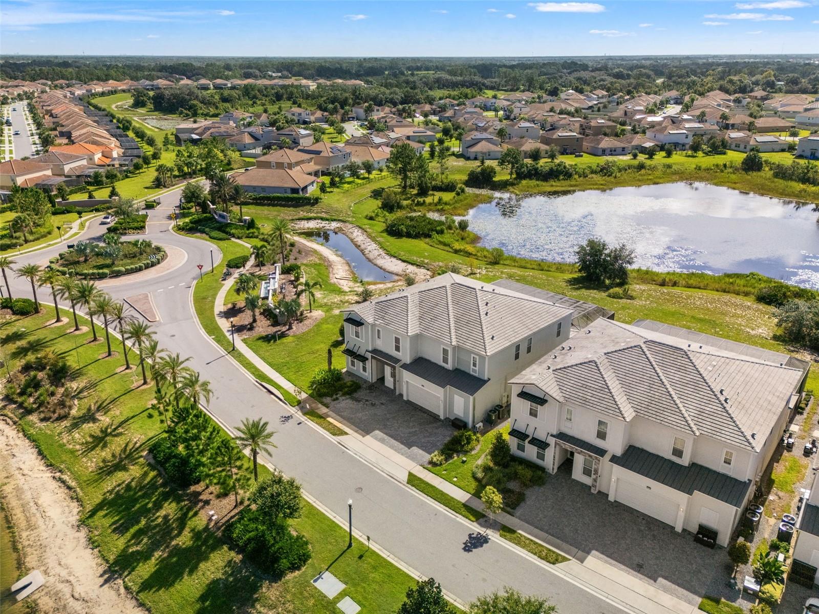 1660 OAK BLOSSOM DR