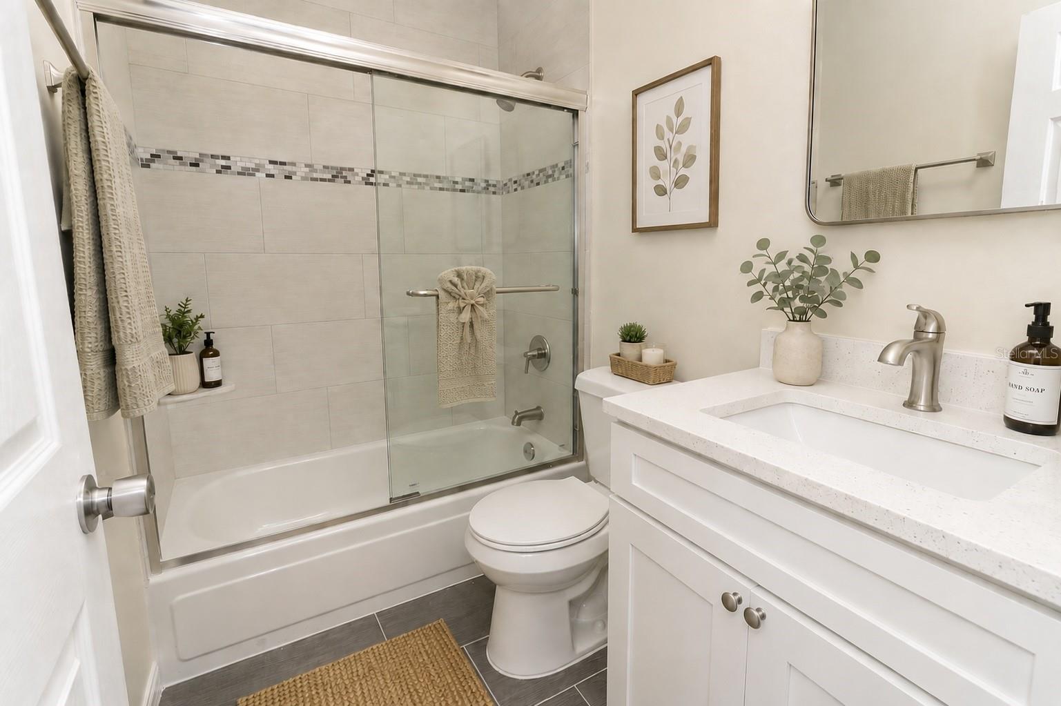 5836 PEREGRINE AVE #25E