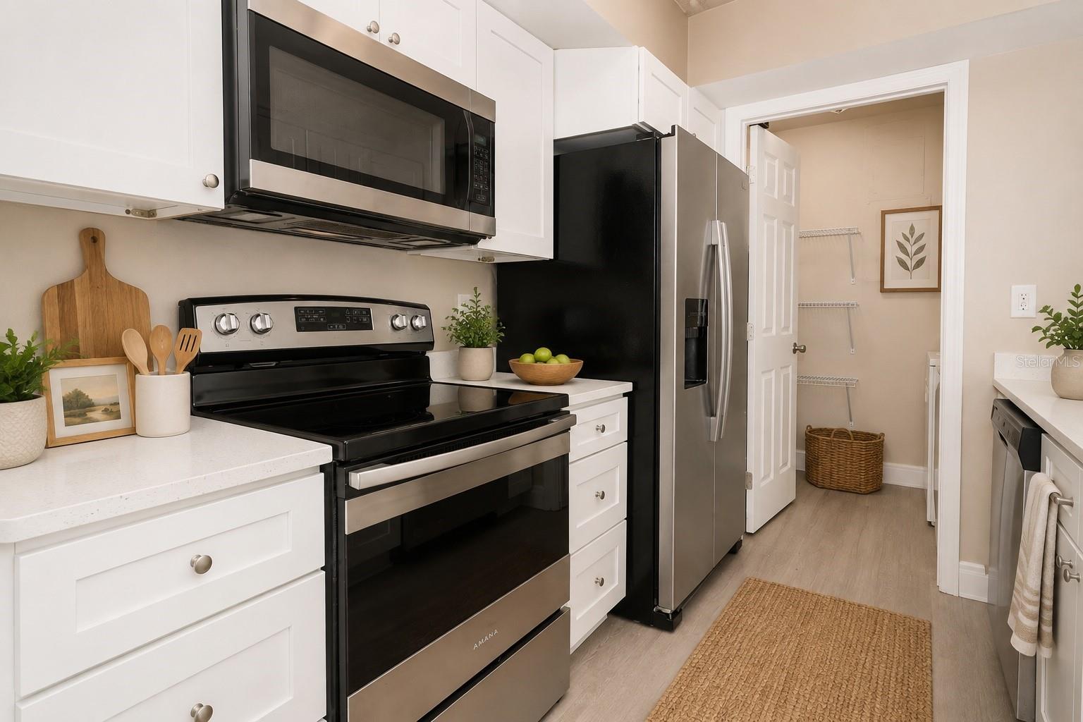 5836 PEREGRINE AVE #25E