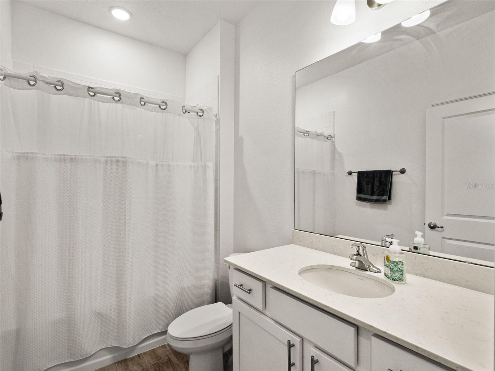 2325 SIRENA LN