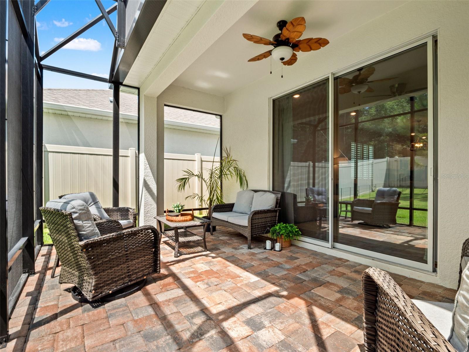 2325 SIRENA LN