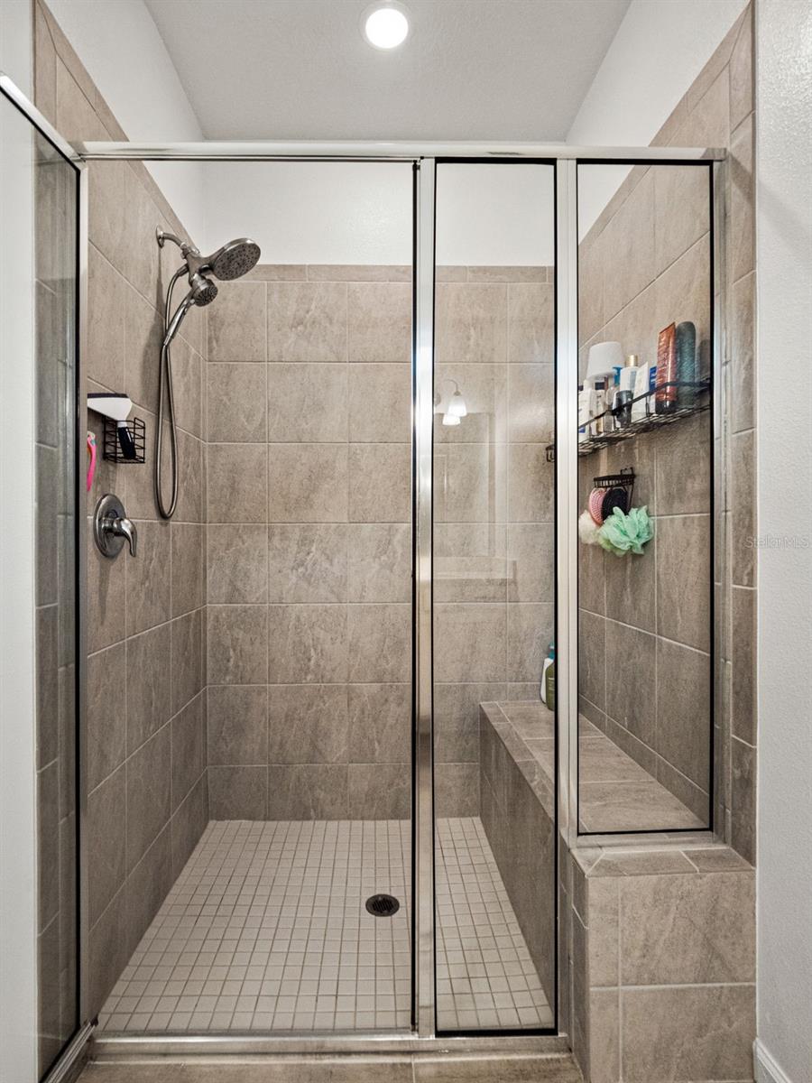 2325 SIRENA LN