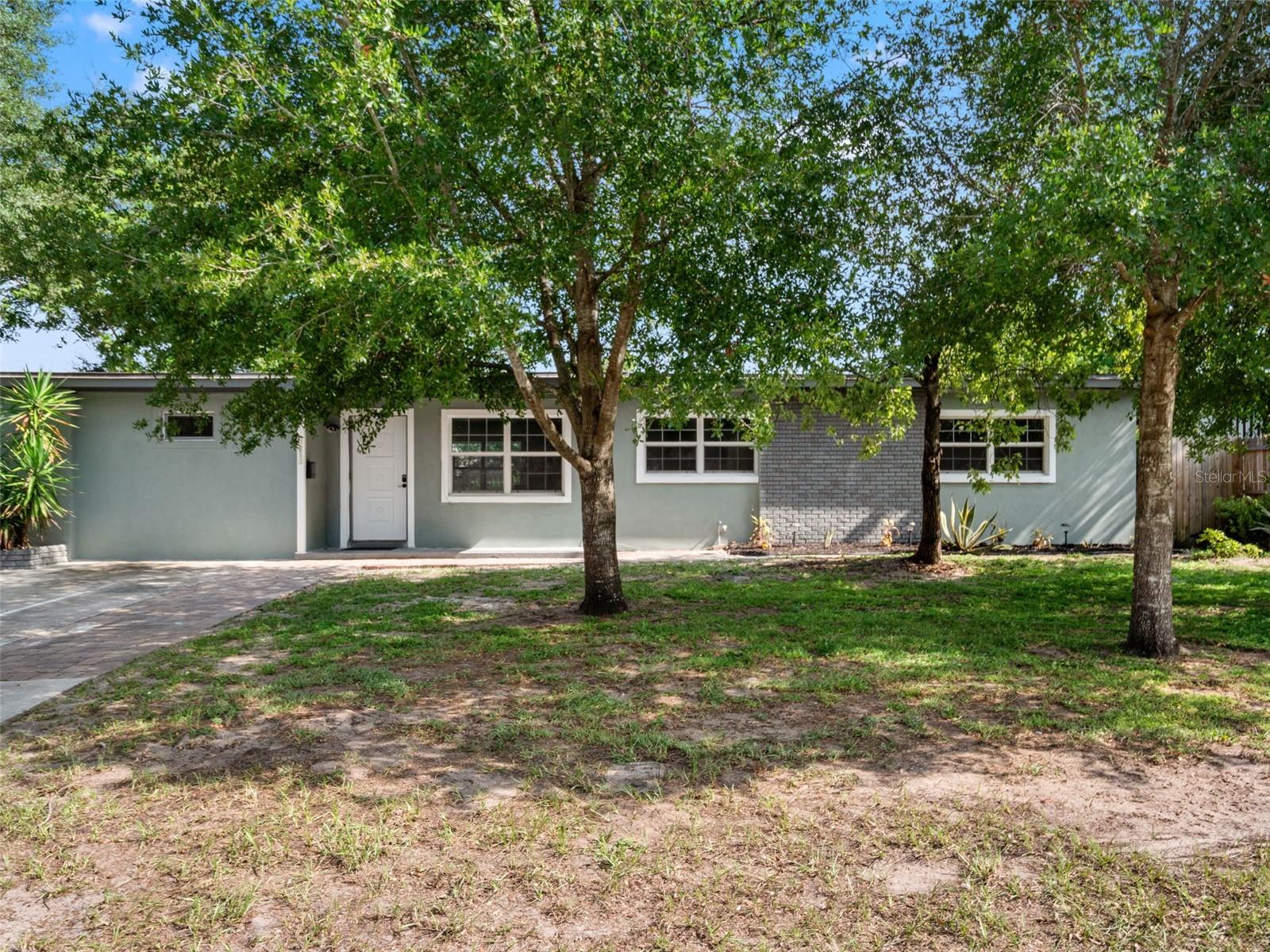 3813 EDLAND DR