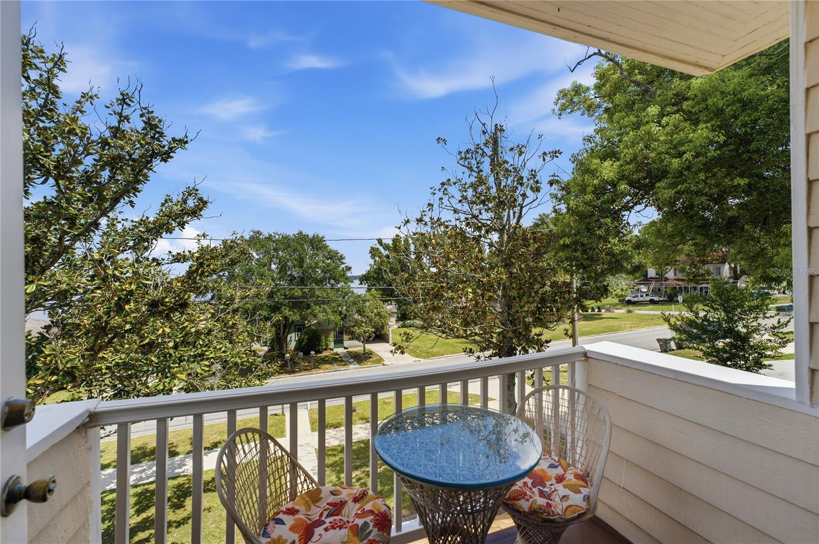 535 W OSCEOLA ST