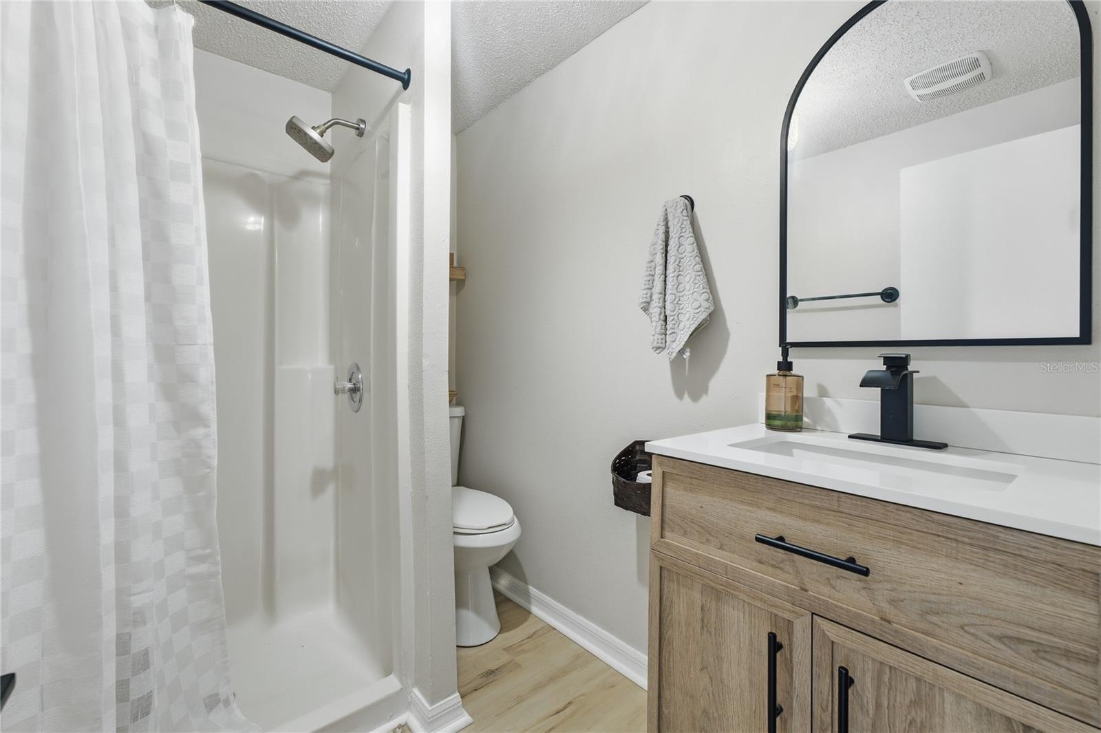535 W OSCEOLA ST