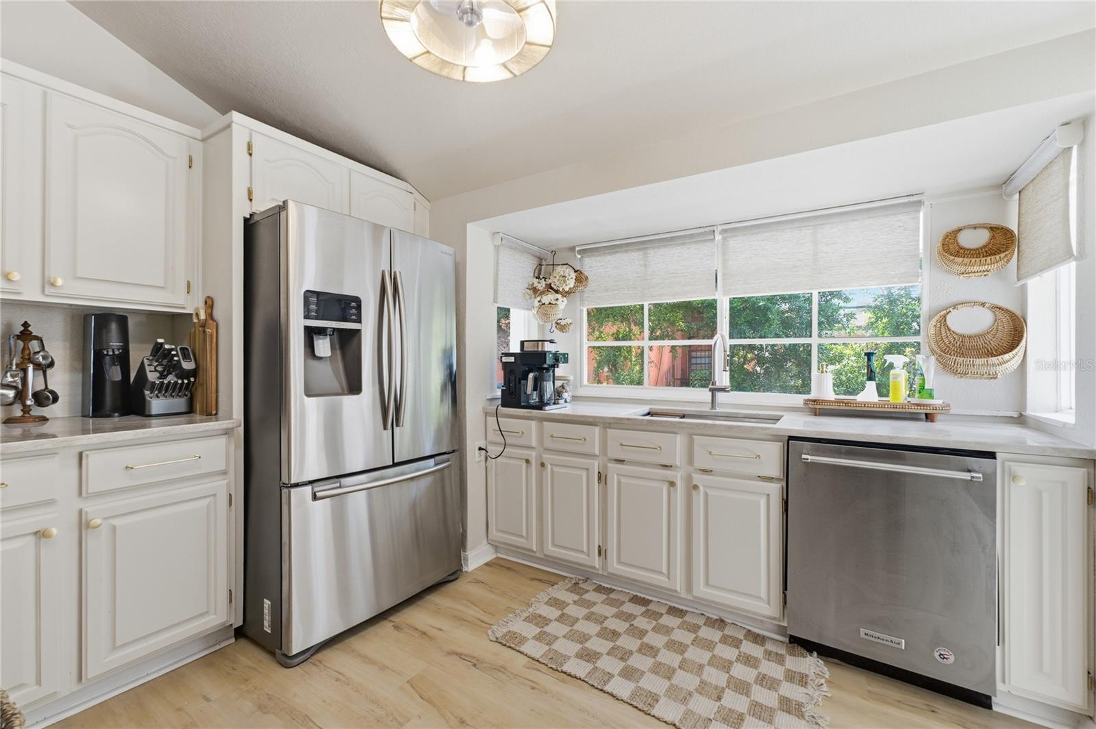 535 W OSCEOLA ST