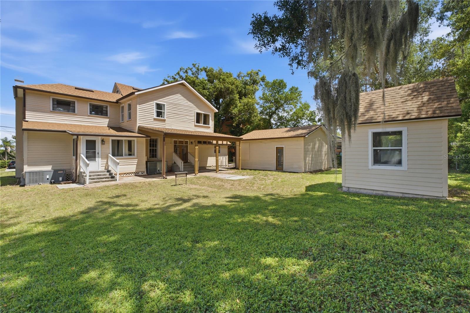 535 W OSCEOLA ST