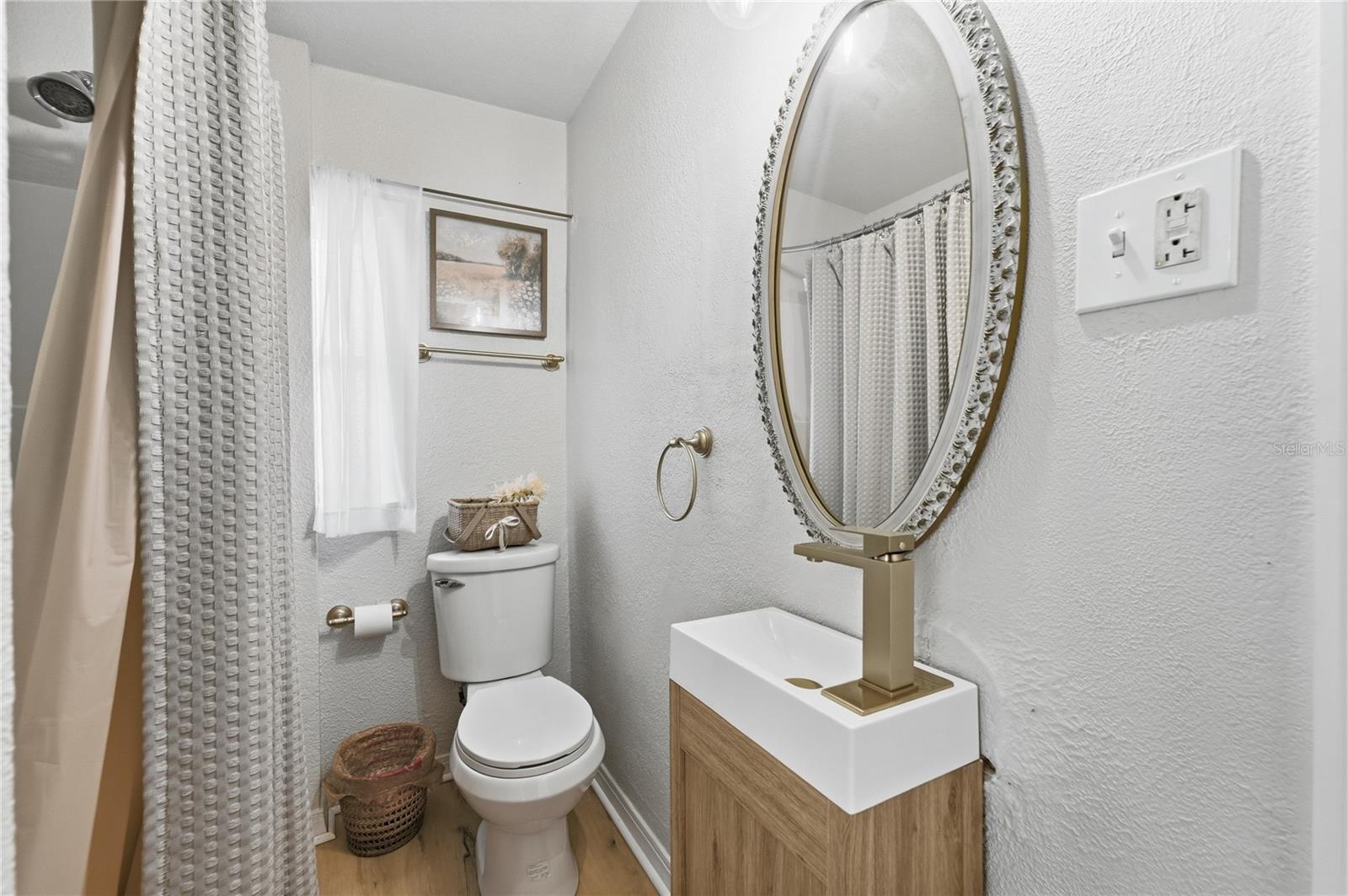 535 W OSCEOLA ST