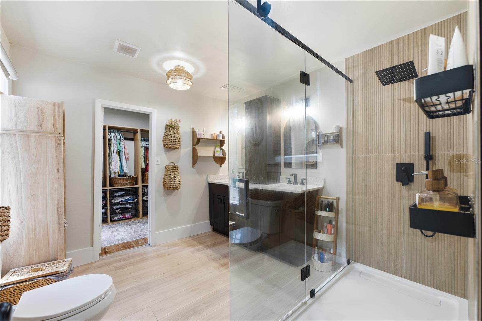 535 W OSCEOLA ST