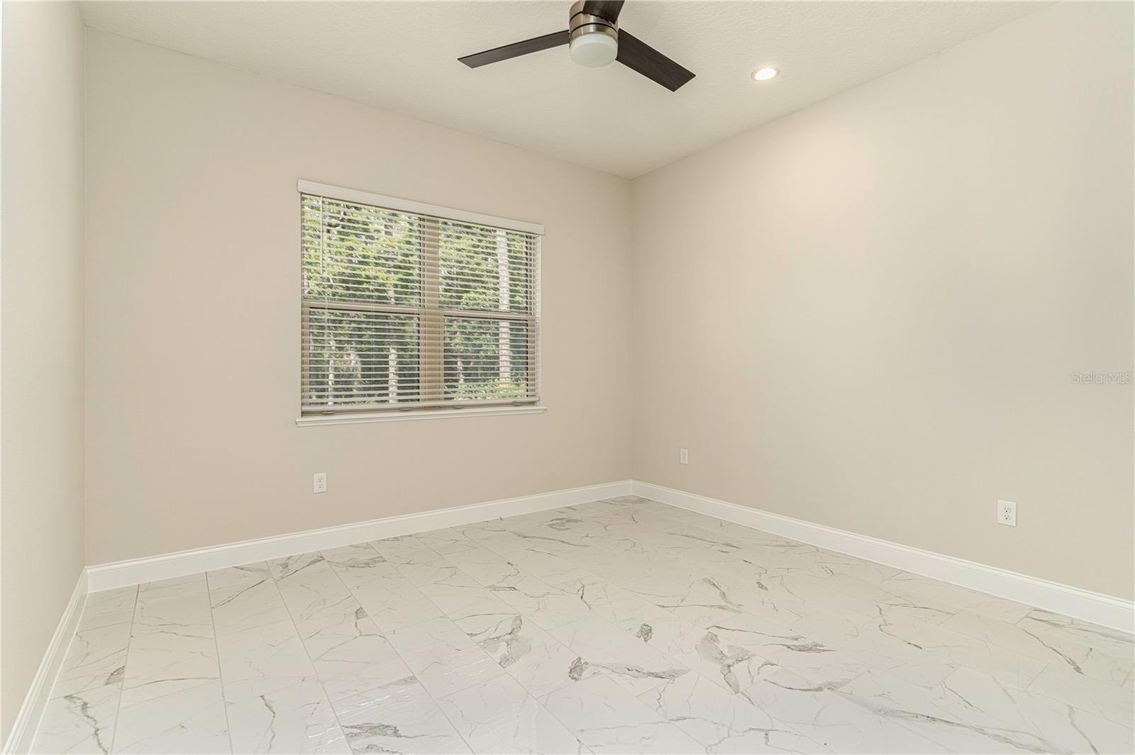 10152 ROYAL ISLAND CT