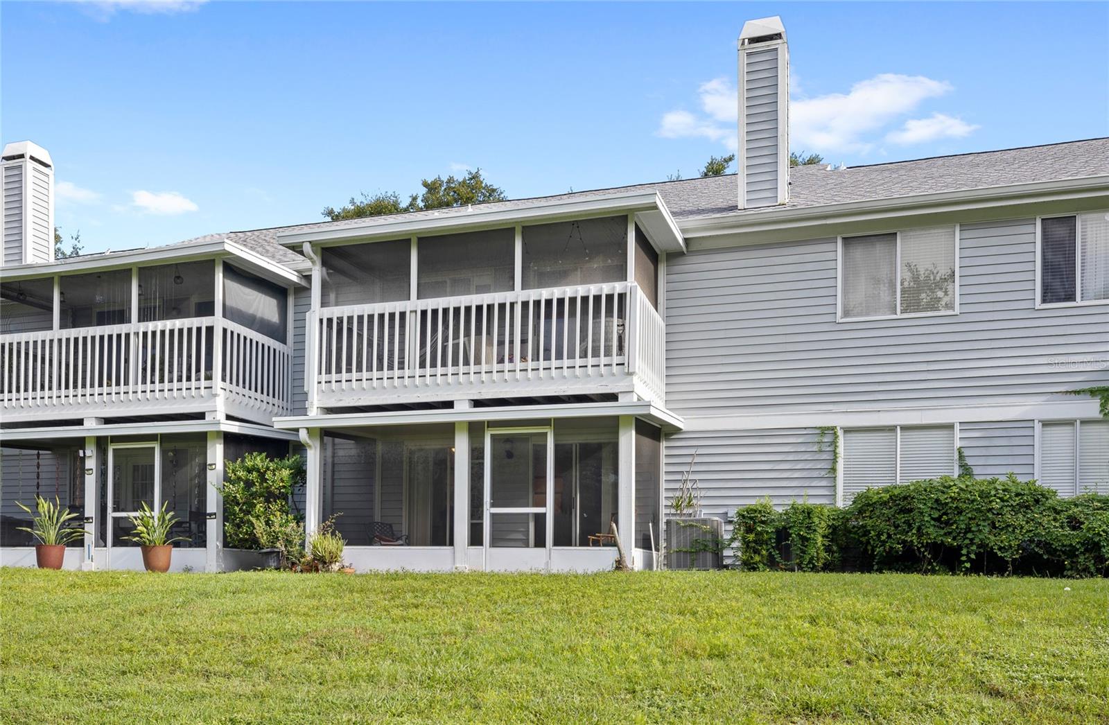 5300 DOVER VILLAGE LN #4