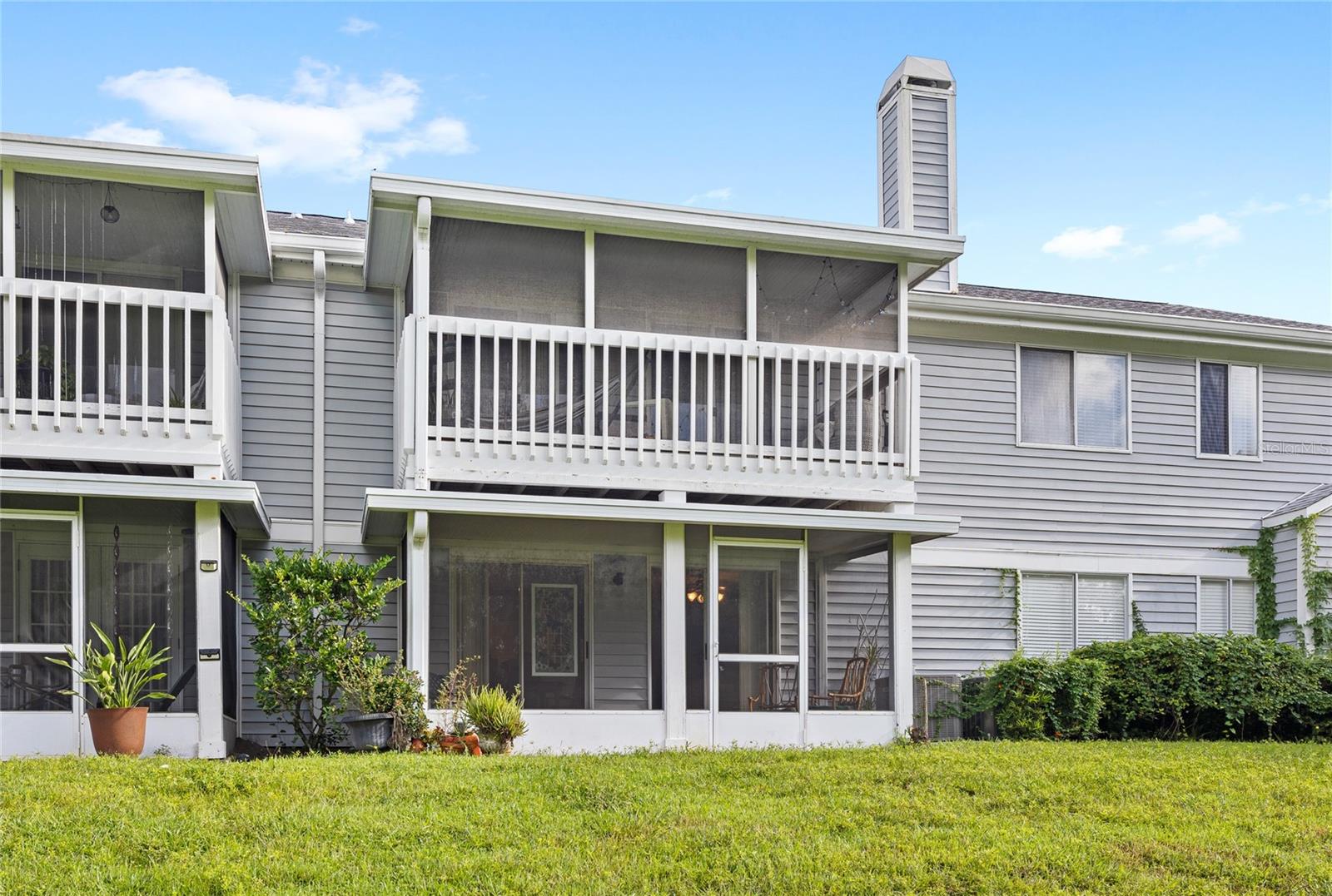 5300 DOVER VILLAGE LN #4