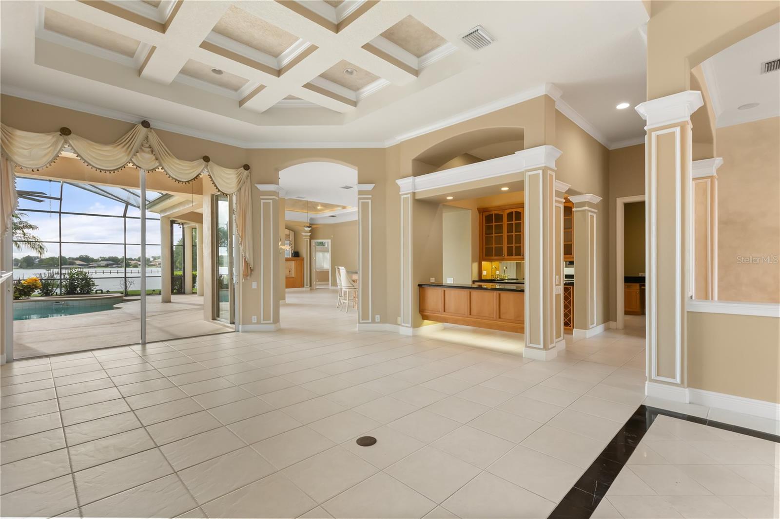 2113 WATER KEY DR