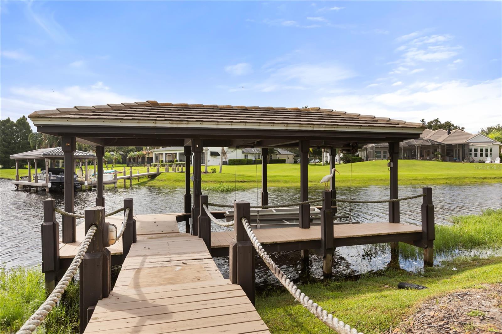 2113 WATER KEY DR