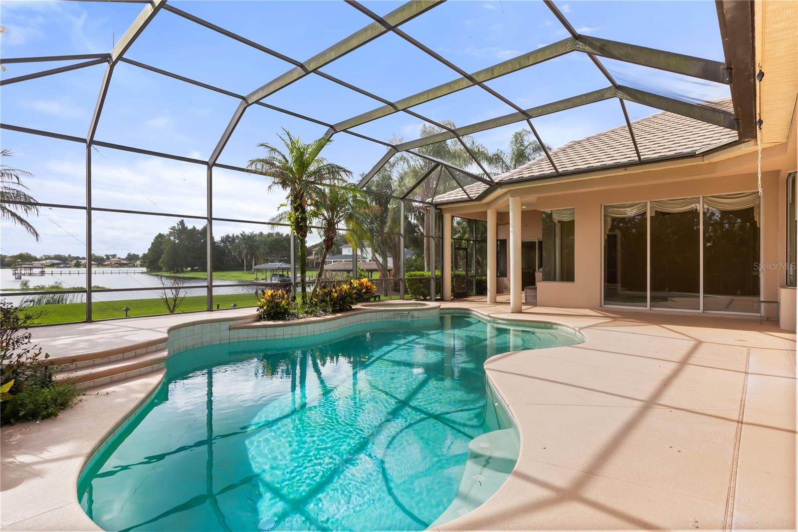 2113 WATER KEY DR