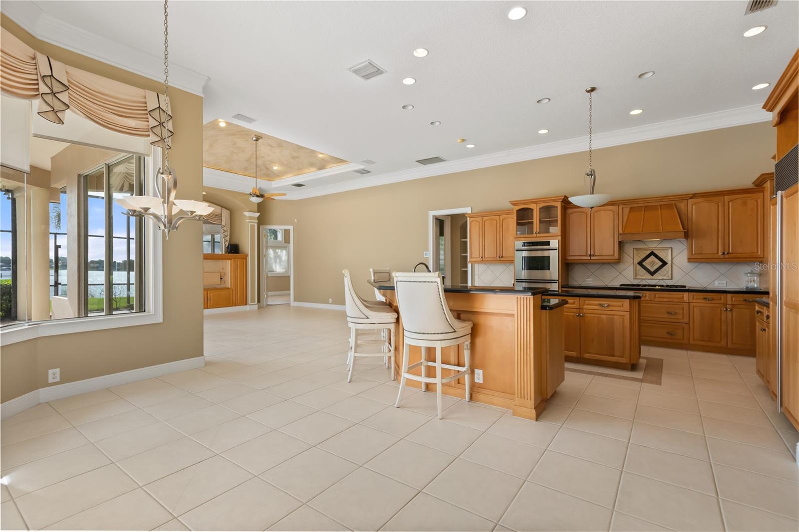 2113 WATER KEY DR