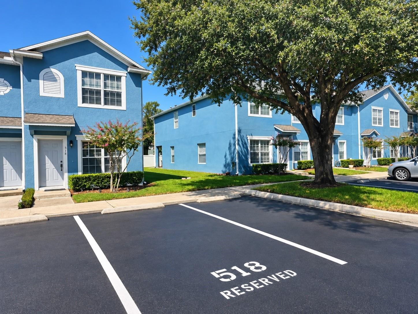 518 WILTON CIR
