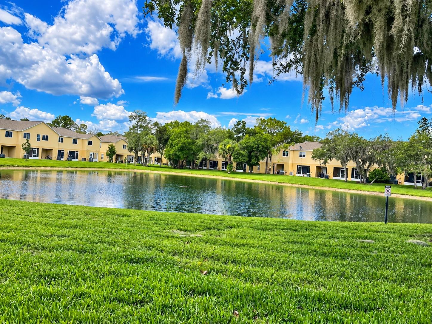 518 WILTON CIR