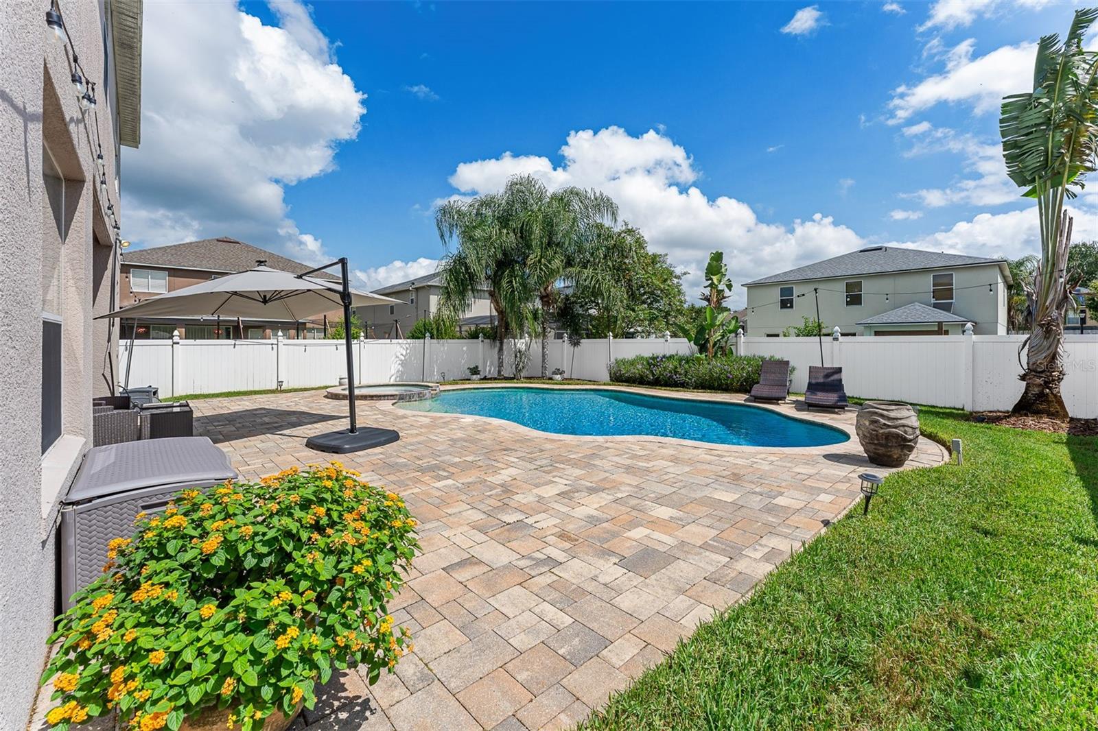 343 CORTONA DR