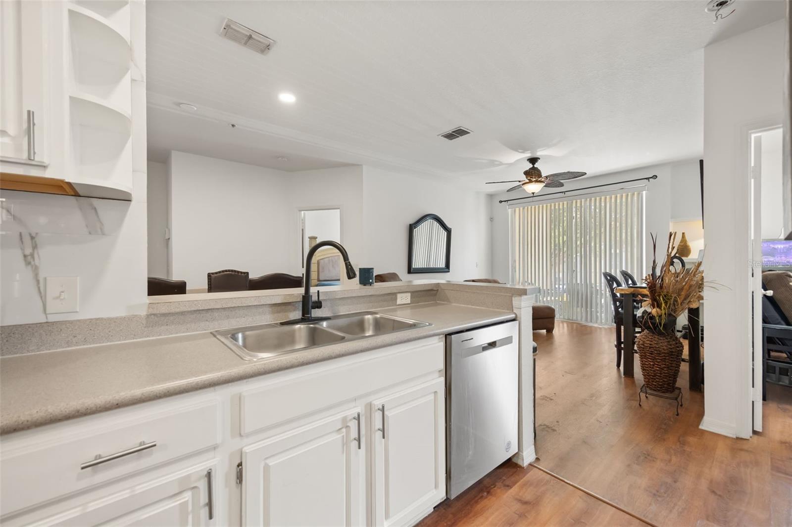 1475 LAKE SHADOW CIR #6205