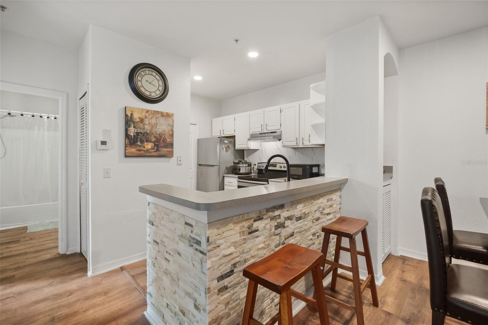 1475 LAKE SHADOW CIR #6205