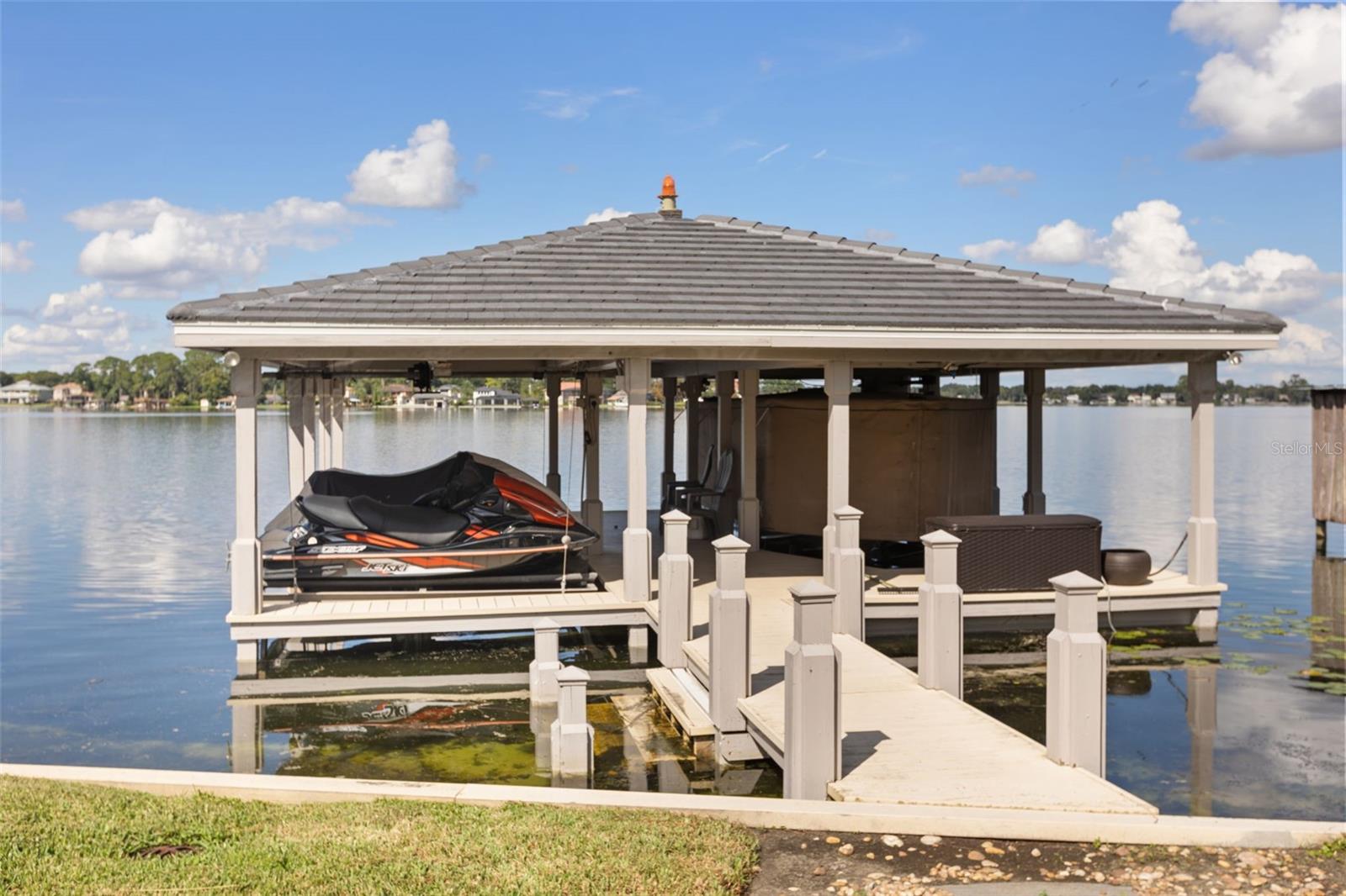 6091 LINNEAL BEACH DR