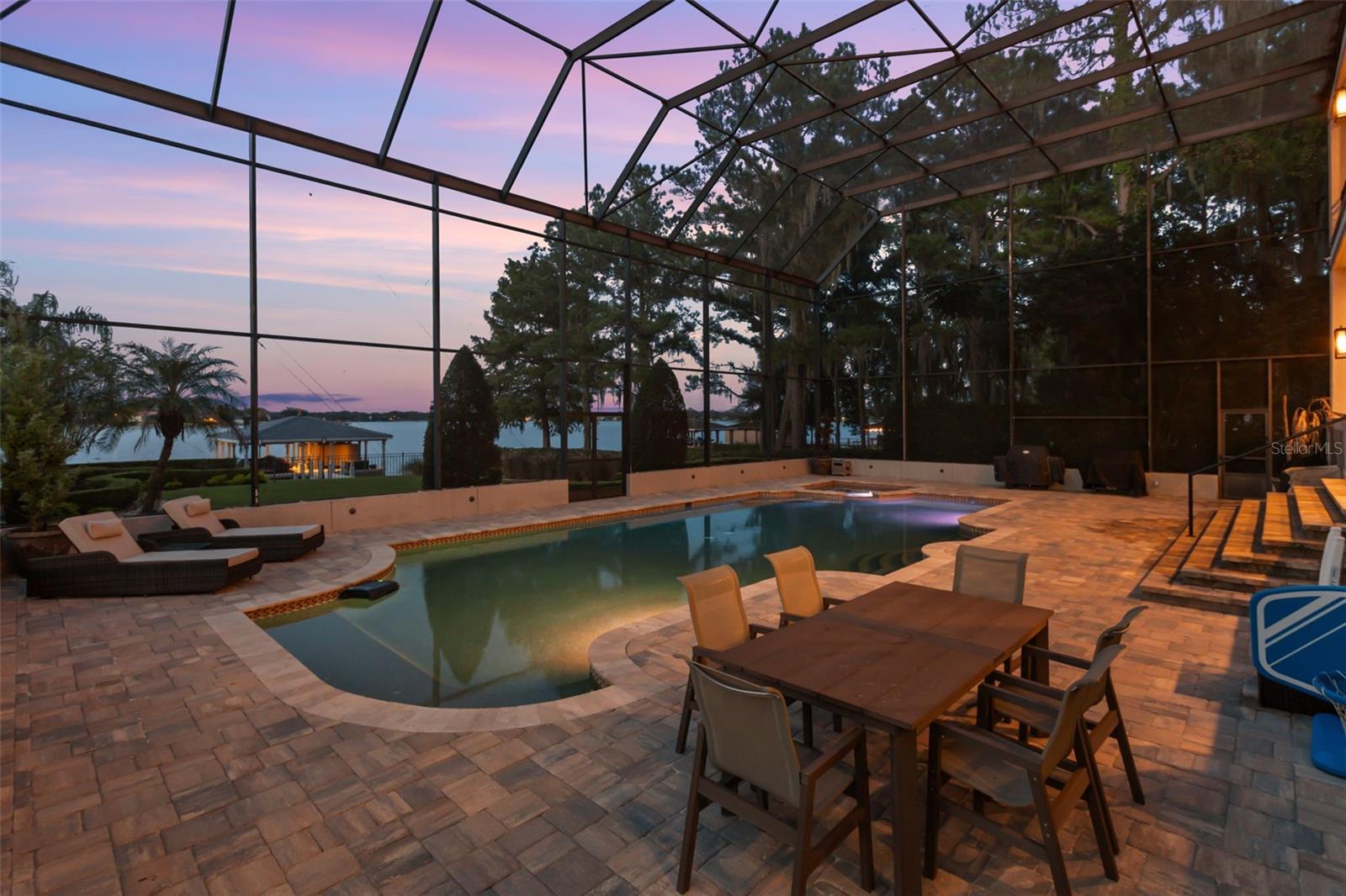 6091 LINNEAL BEACH DR