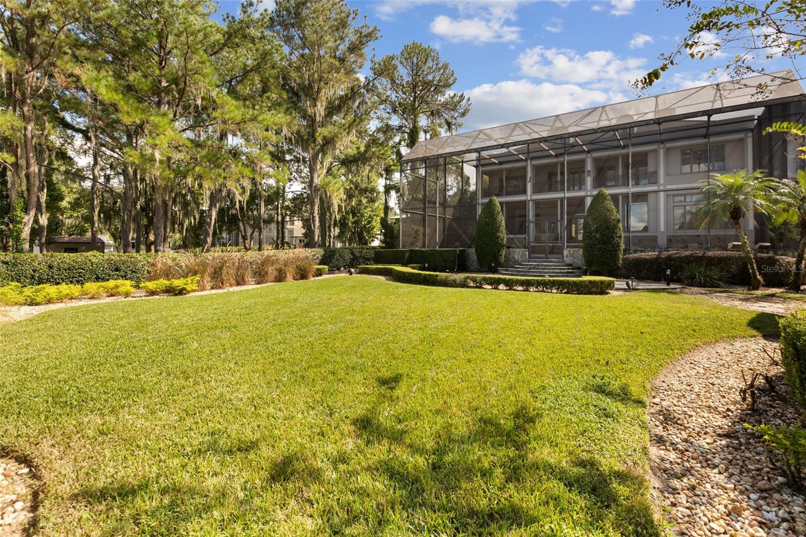 6091 LINNEAL BEACH DR